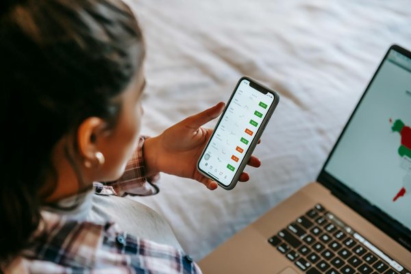 L'Investissement au Féminin : Déconstruire les Mythes et Embrasser l'Avenir